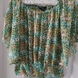 Womens Top BUY 2 $5 ITEMS GET 1 $5 ITEM FREE